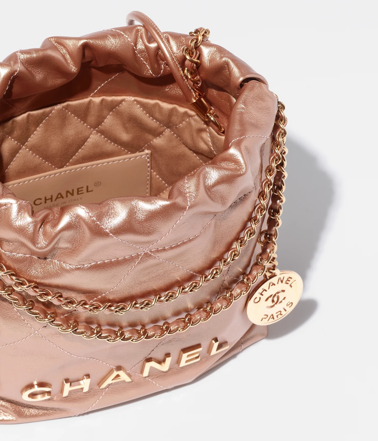 CHANEL 22 MINI HANDBAG